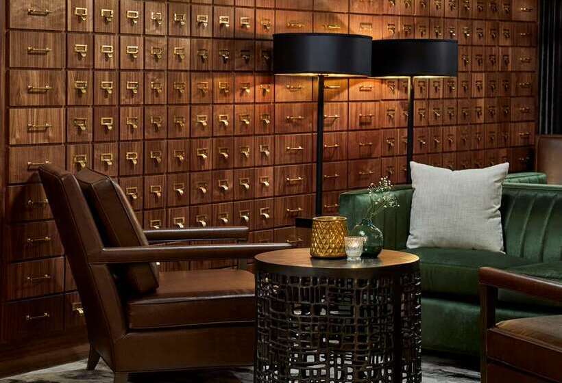 ホテル Cumberland House Knoxville, Tapestry Collection By Hilton