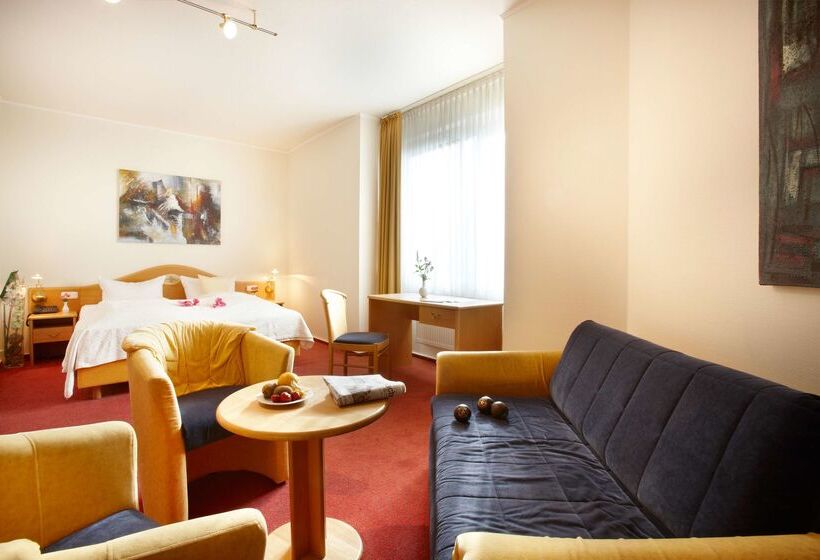 Отель Dänischer Hof Altenholz By Tulip Inn