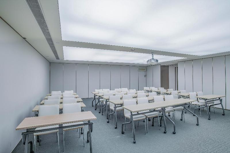 Отель Days Inn Business Place Yinfeng Beijing