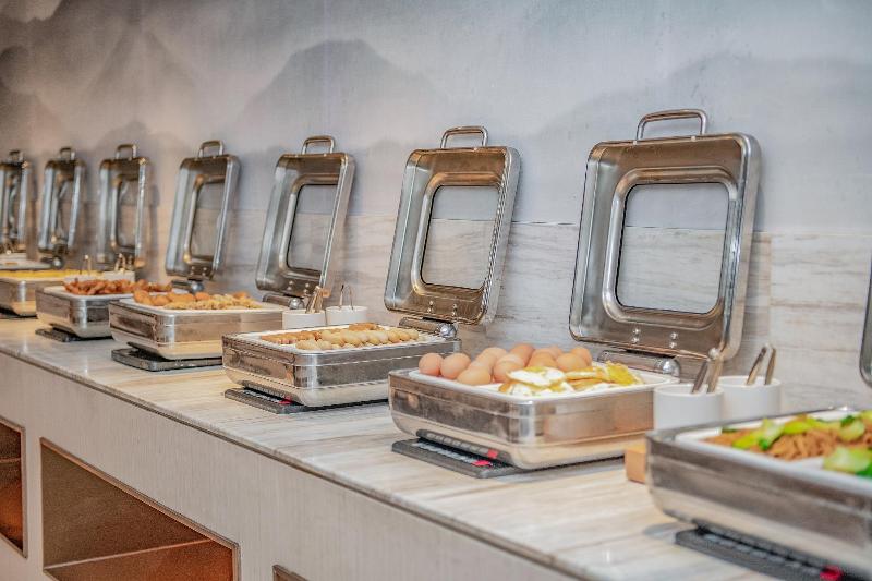 Отель Days Inn Business Place Yinfeng Beijing