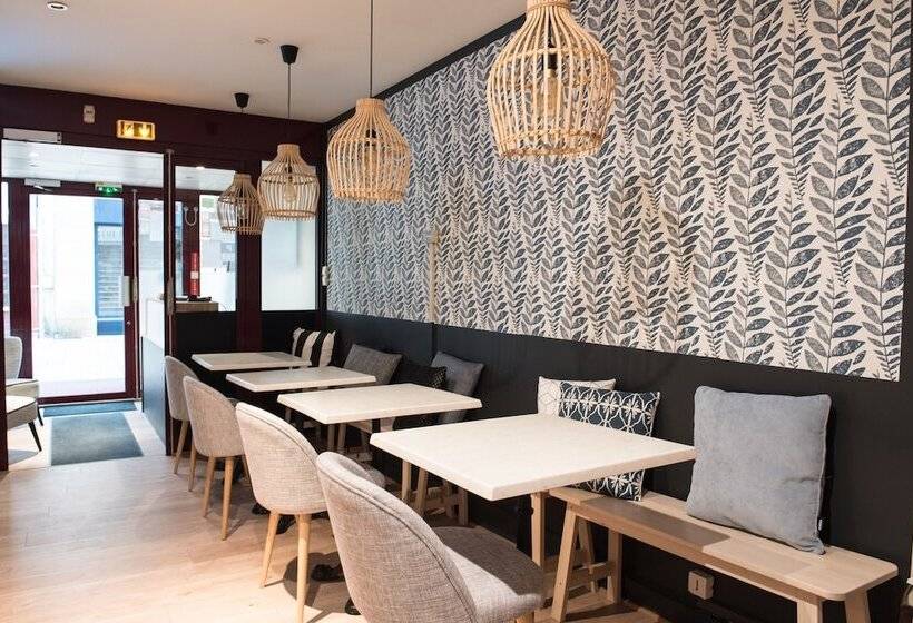 فندق De Jouvence