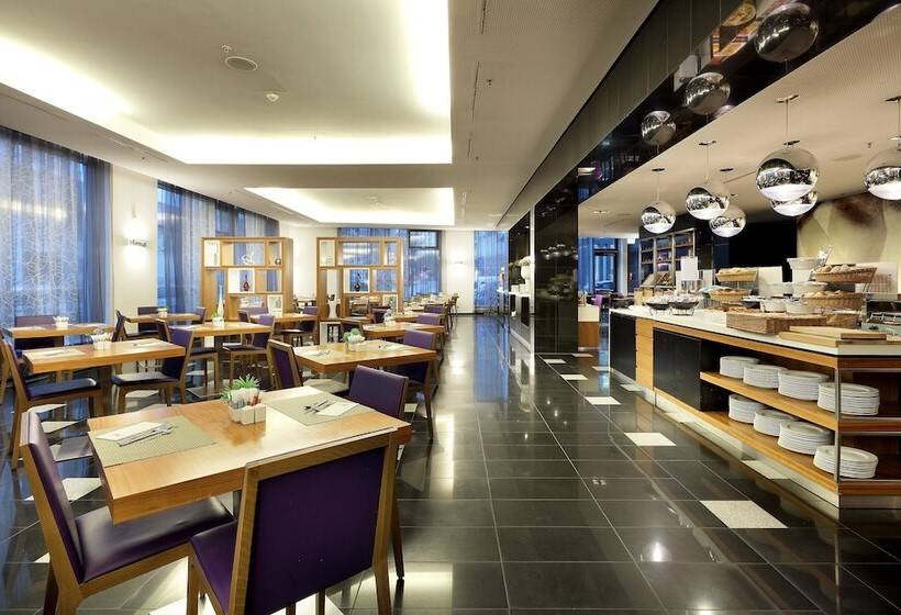 هتل Eurostars Grand Central