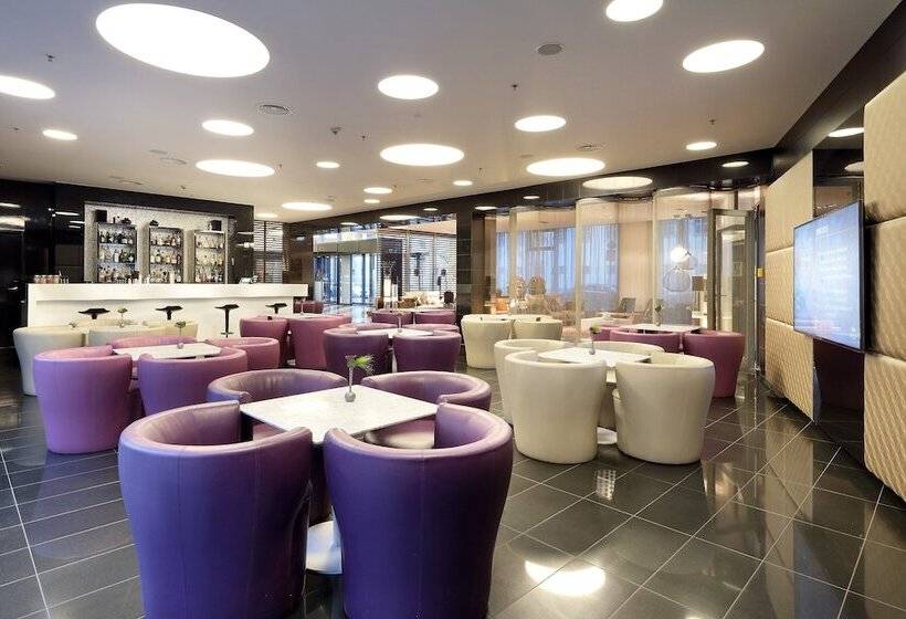 هتل Eurostars Grand Central