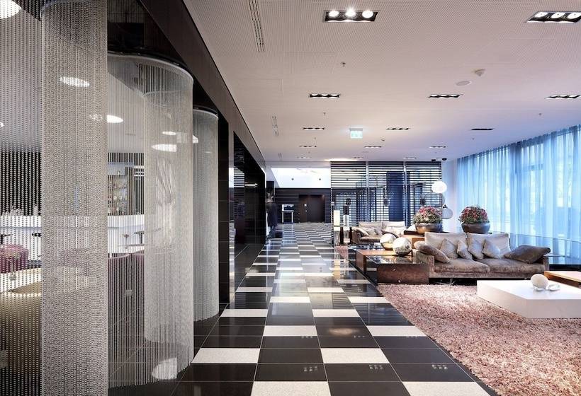 هتل Eurostars Grand Central