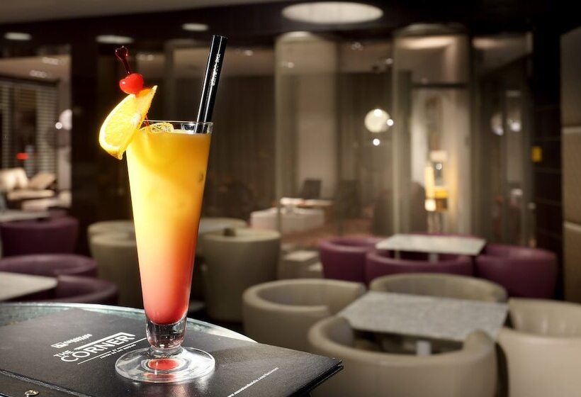 هتل Eurostars Grand Central