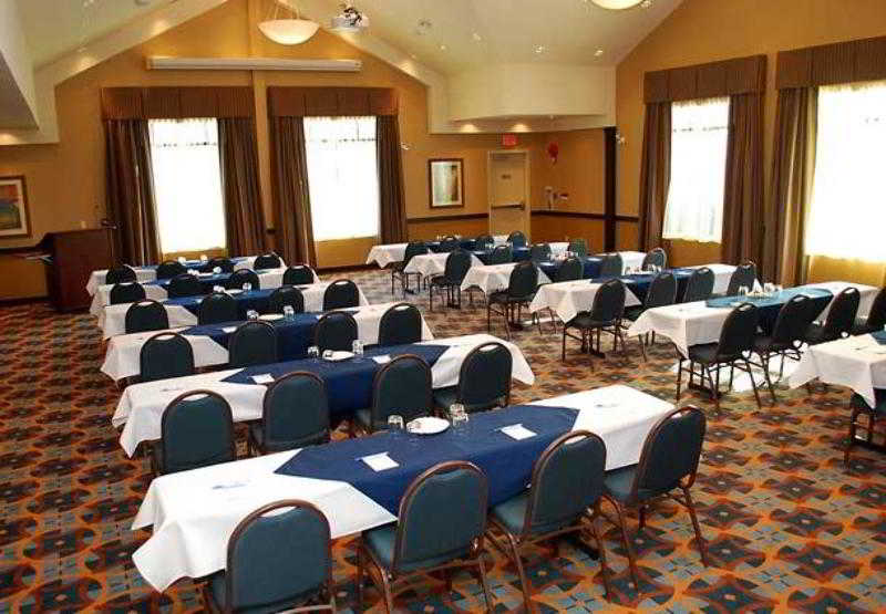 酒店 Fairfield Inn & Suites By Marriott Kelowna