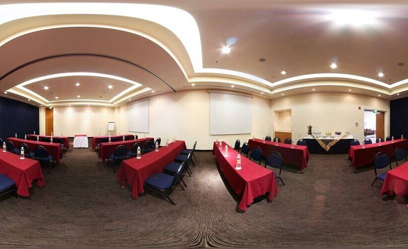 酒店 Fiesta Inn Cuernavaca