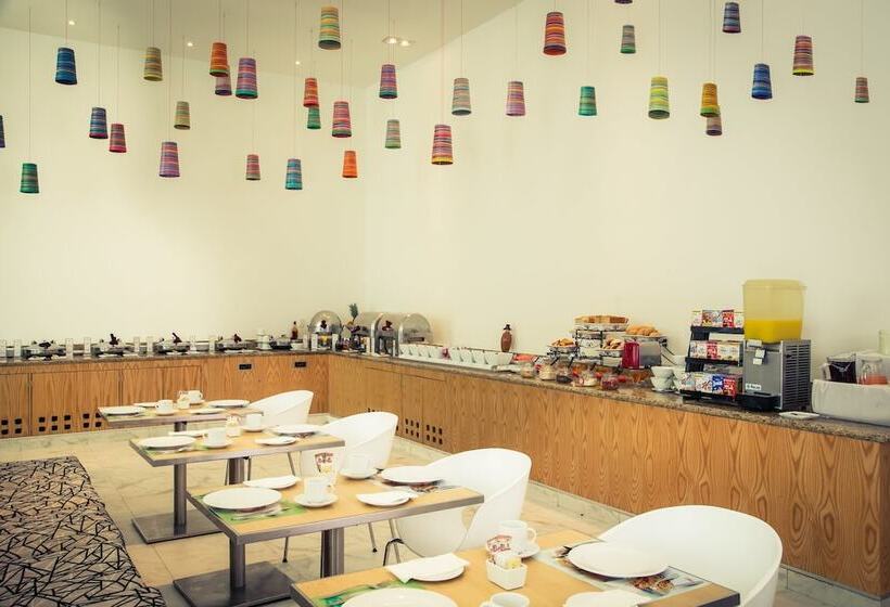 호텔 Fiesta Inn Culiacan