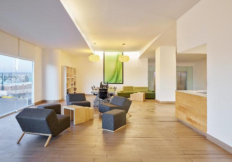 בית מלון כפרי Fiesta Inn Express Durango