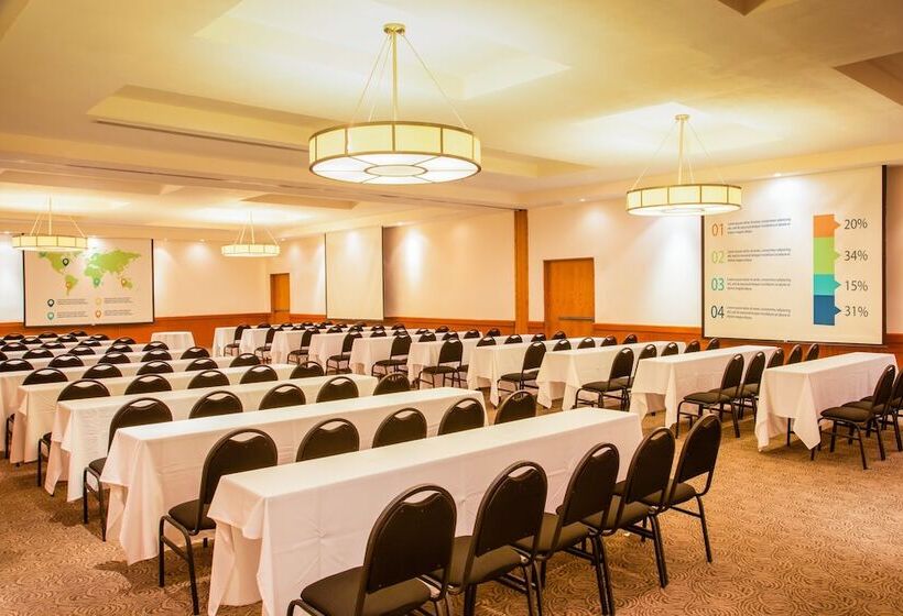 酒店 Fiesta Inn Monterrey Fundidora