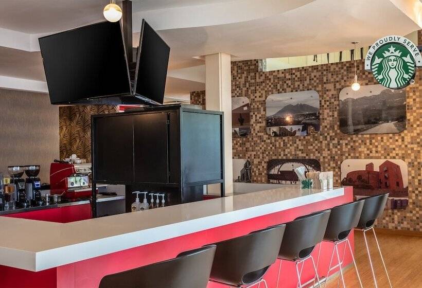 酒店 Fiesta Inn Monterrey Fundidora