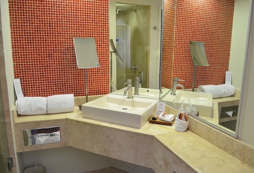 فندق Fiesta Inn Nogales