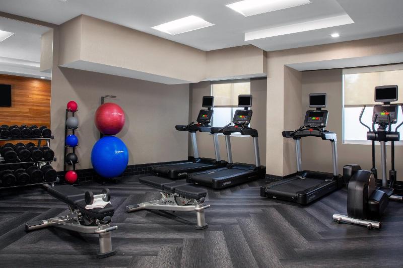 בית מלון כפרי Four Points By Sheraton Fort Lauderdale Airport  Dania Beach