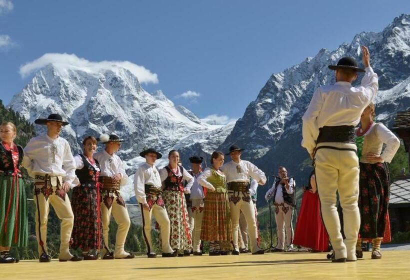 בית מלון כפרי Grand Hôtel & Kurhaus