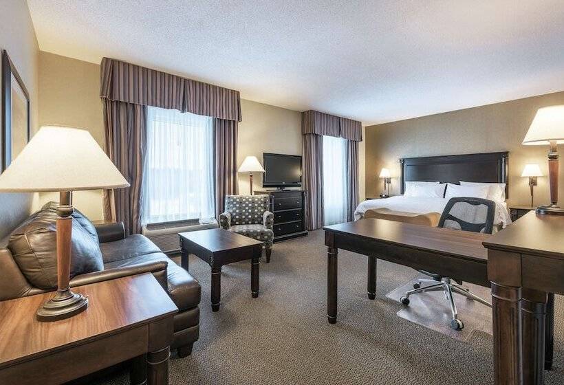 فندق Hampton Inn & Suites By Hilton Moncton