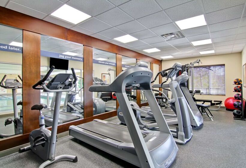 فندق Hampton Inn By Hilton Sudbury