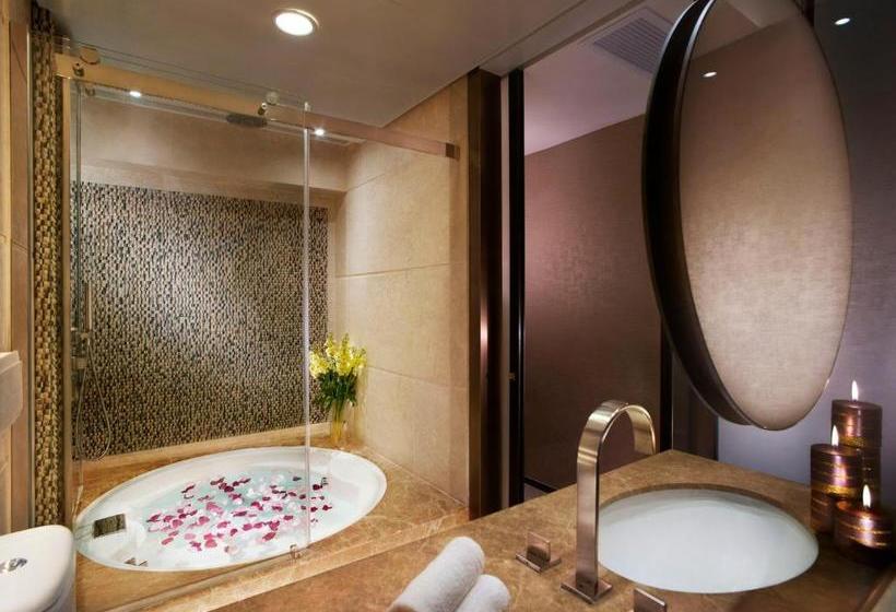 هتل Harbour Grand Hong Kong