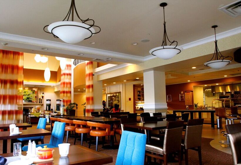 هتل Hilton Garden Inn Albany