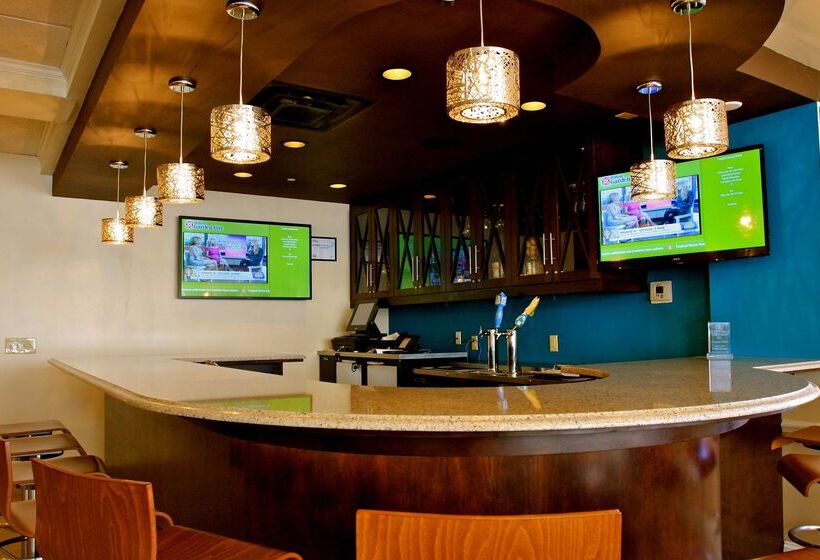 فندق Hilton Garden Inn Albany