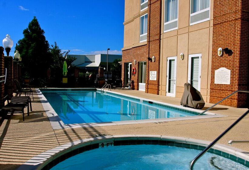 فندق Hilton Garden Inn Albany