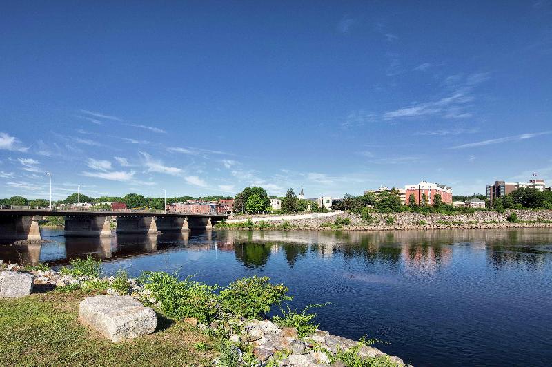 فندق Hilton Garden Inn Auburn Riverwatch