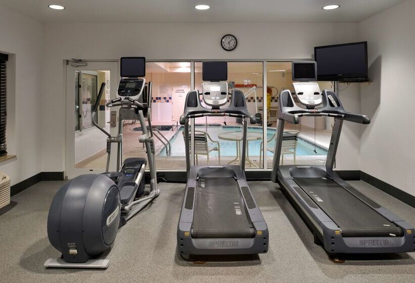 فندق Hilton Garden Inn Columbia