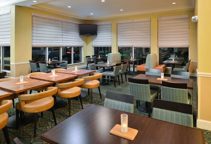 فندق Hilton Garden Inn Columbia