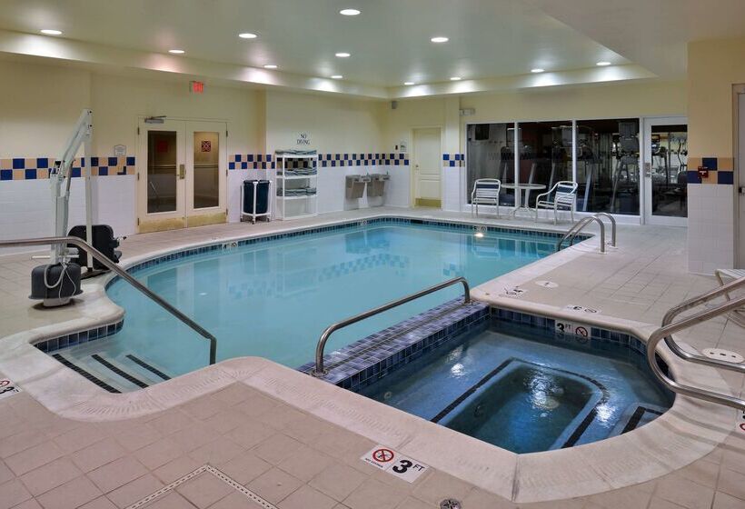 فندق Hilton Garden Inn Columbia