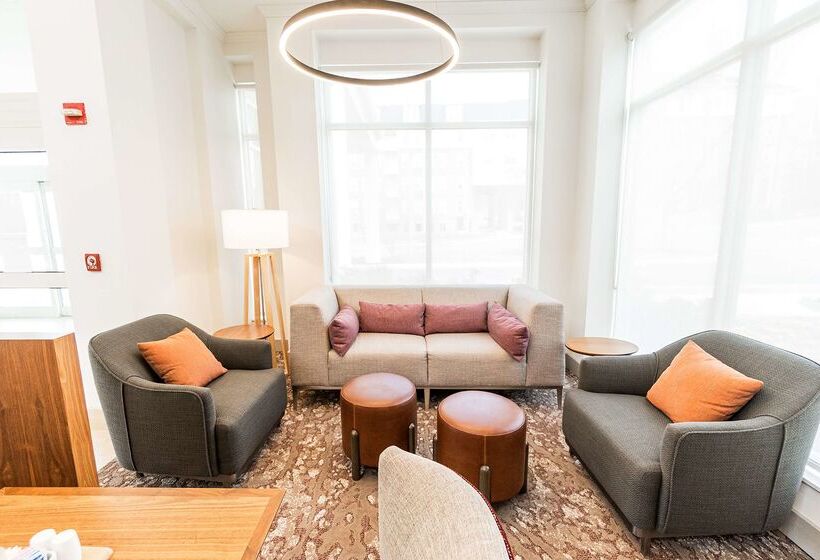 酒店 Hilton Garden Inn Fairfax