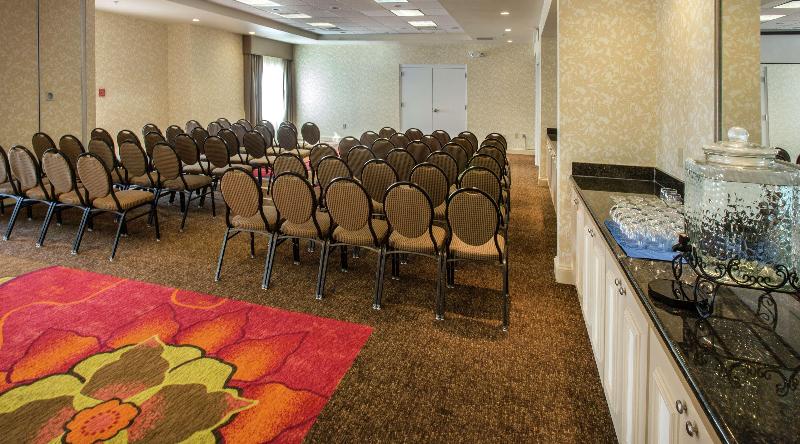 Отель Hilton Garden Inn Huntsville/space Center