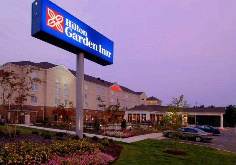 Отель Hilton Garden Inn Huntsville/space Center