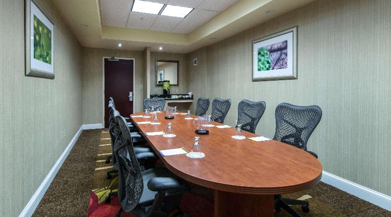 Отель Hilton Garden Inn Huntsville/space Center