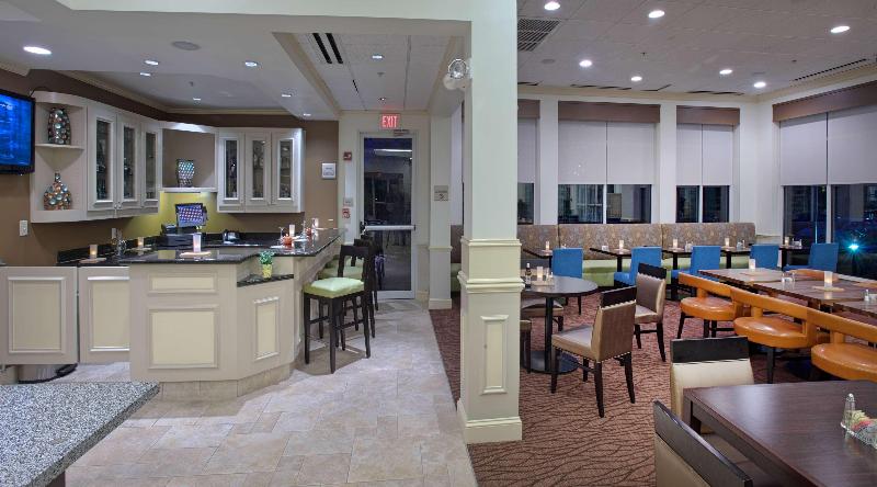 هتل Hilton Garden Inn Huntsville/space Center