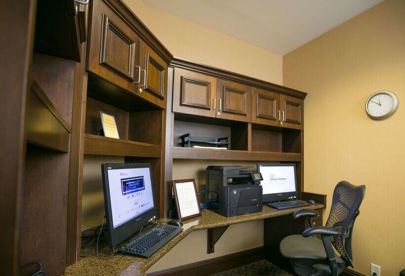 فندق Hilton Garden Inn Lakeland