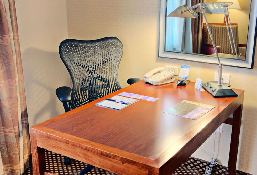 בית מלון כפרי Hilton Garden Inn Laramie