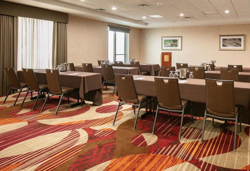 ホテル Hilton Garden Inn Omaha West