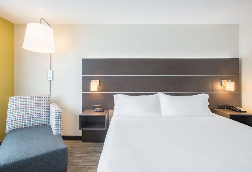 Holiday Inn Express Hotel & Suites Boston   Marlboro, An Ihg