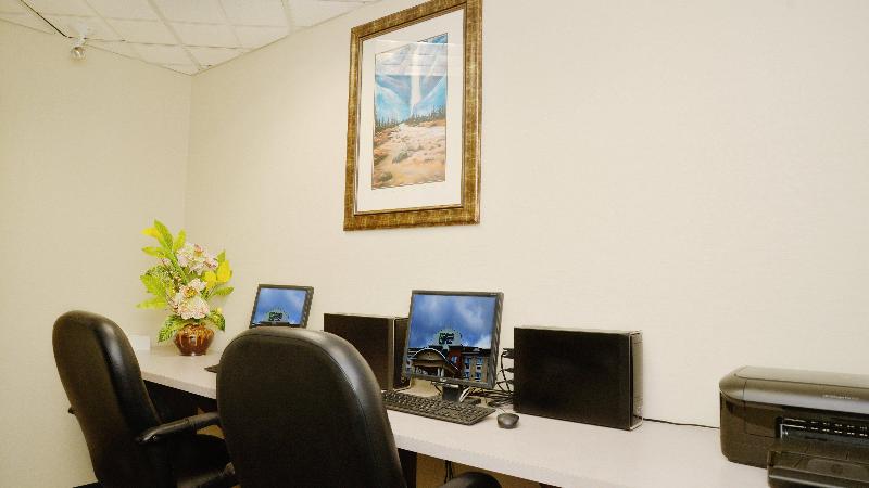 Holiday Inn Express Hotel & Suites Edson, An Ihg