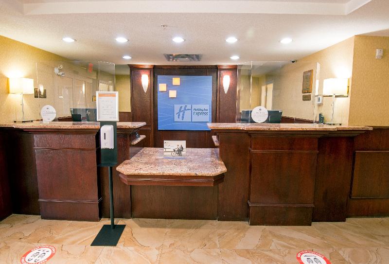 Holiday Inn Express Hotel & Suites Edson, An Ihg