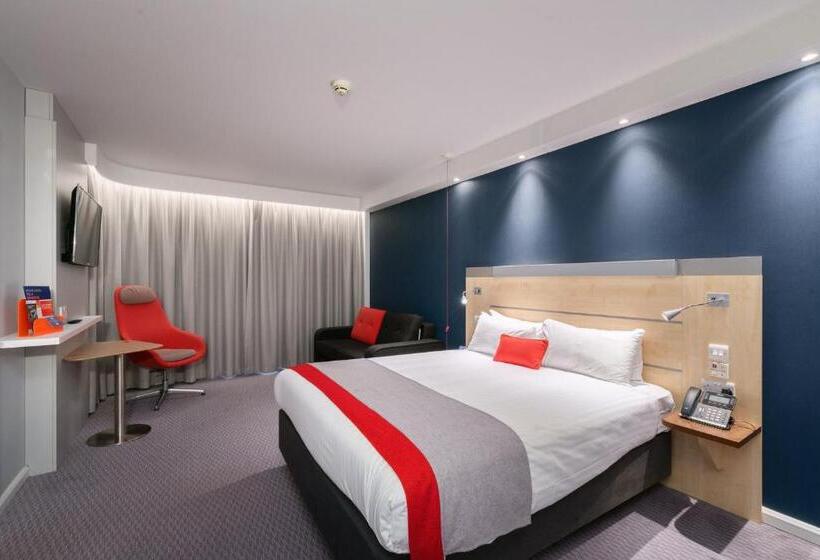 Отель Holiday Inn Express Burnley M65 Jct 10, An Ihg