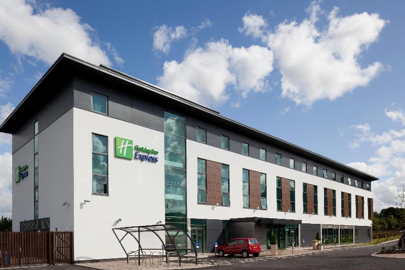 Отель Holiday Inn Express Burnley M65 Jct 10, An Ihg