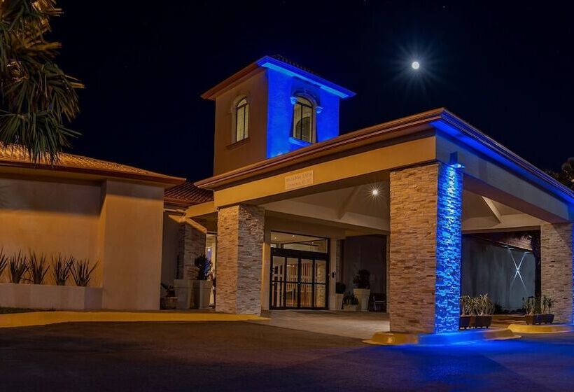 هتل Holiday Inn Express Chihuahua, An Ihg