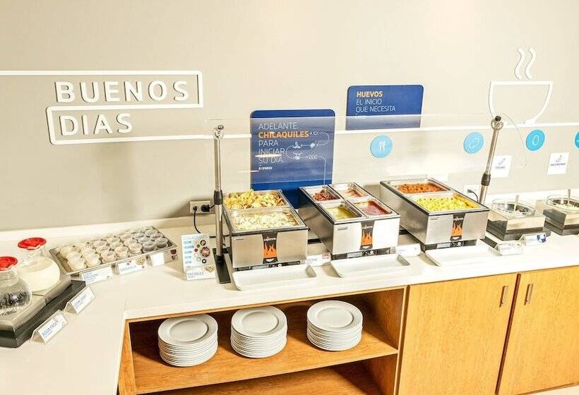 هتل Holiday Inn Express Chihuahua, An Ihg