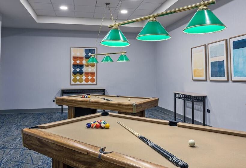 هتل Holiday Inn Express Chihuahua, An Ihg