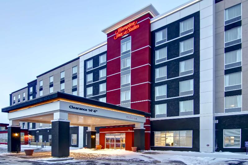 فندق Holiday Inn Express Grande Prairie, An Ihg