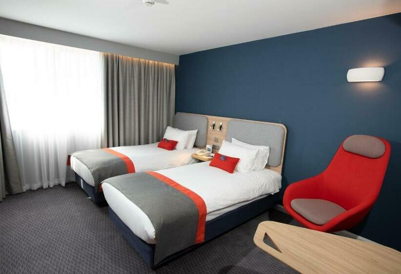 فندق Knowsley Inn & Lounge