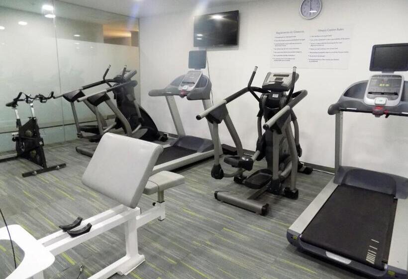 ホテル Holiday Inn Express Mexico Santa Fe By Ihg