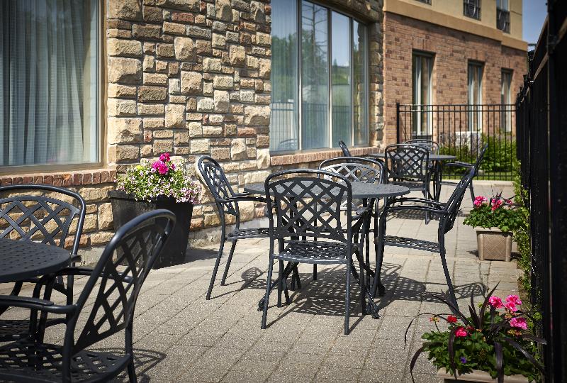 فندق Holiday Inn Express & Suites Huntsville, An Ihg