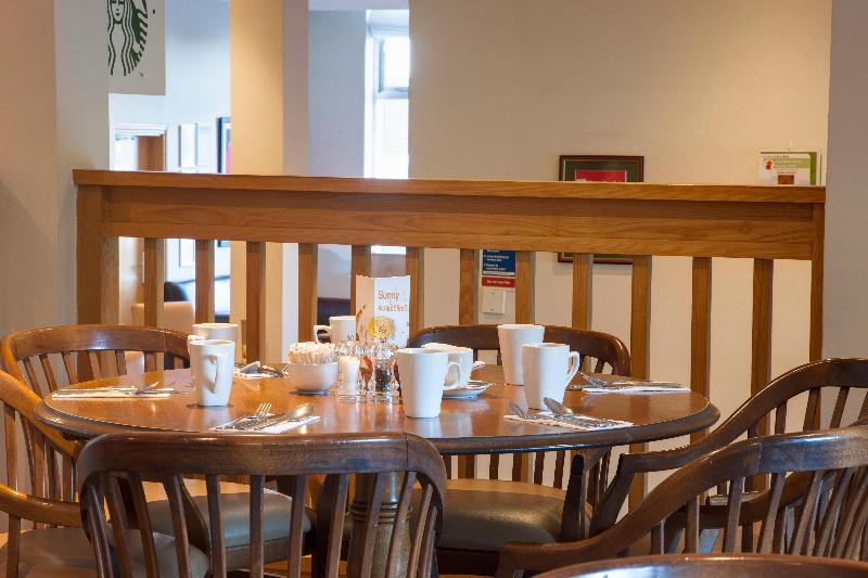 酒店 Holiday Inn Leeds Wakefield M1 Jct40, An Ihg