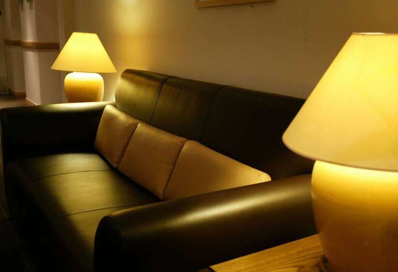 酒店 Holiday Inn Leeds Wakefield M1 Jct40, An Ihg